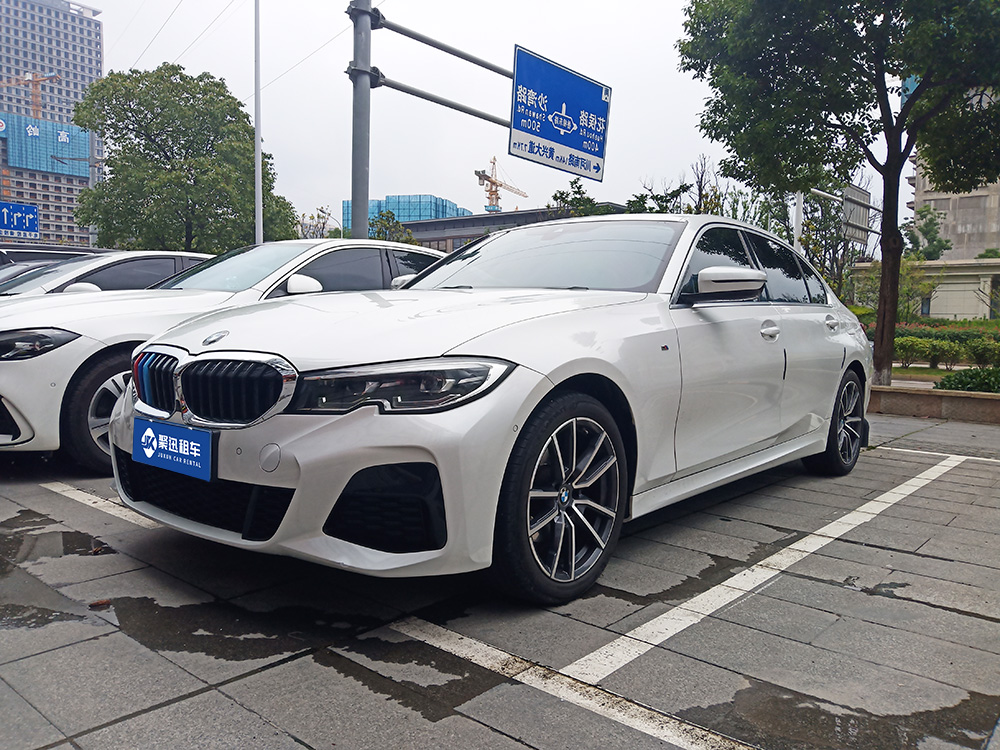 宝马325LI